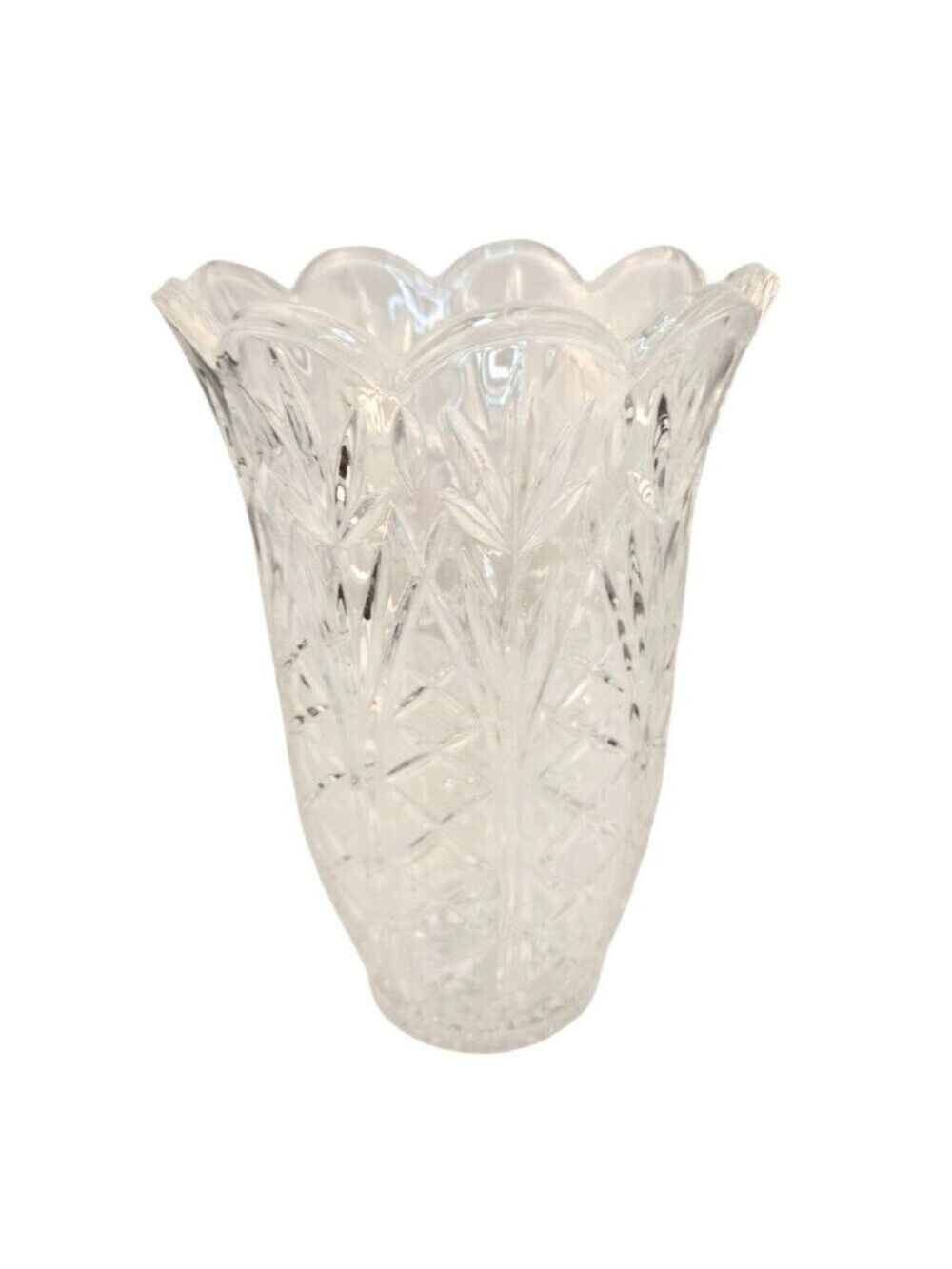 1990s Fifth Avenue Crystal Vase 7 Inch Lexington Cut Diamond Pattern Vase